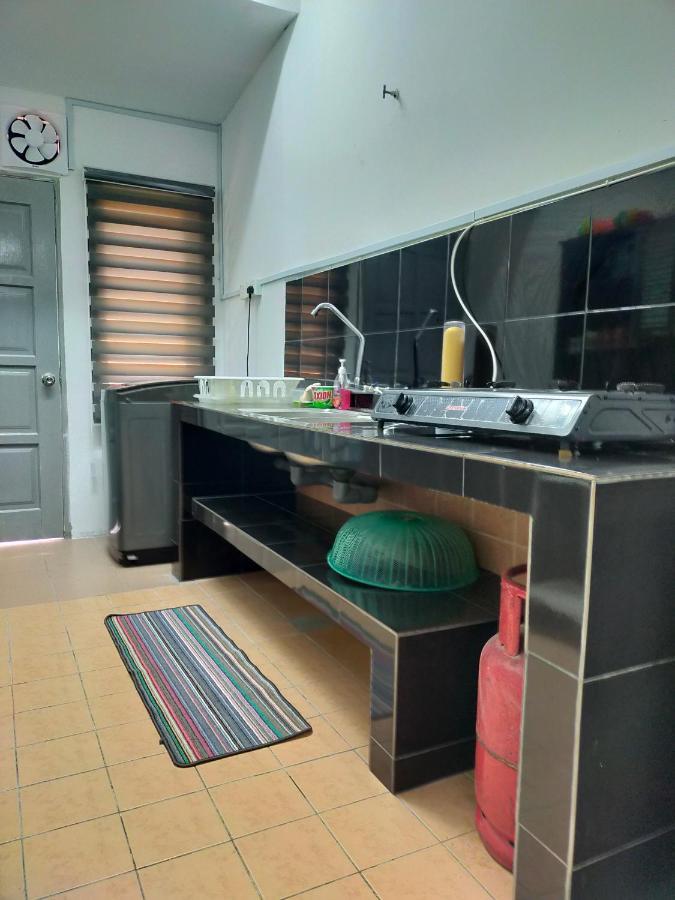 D'Port Dicksonmuslimonly Homestay Exterior foto